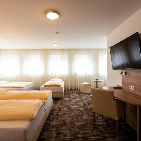 Sternplatz Hotel Ехинген Екстериор снимка