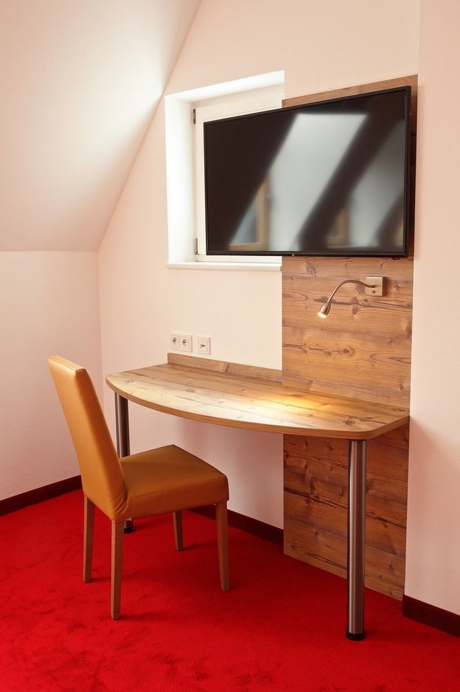 Sternplatz Hotel Ехинген Екстериор снимка